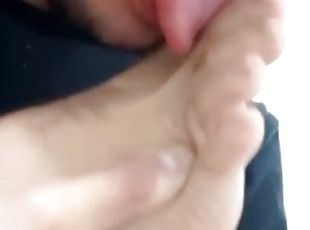 Beard Bisexual-twink boy sucked toes with kissing his feet. (footfetish Part 1.)