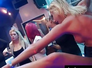 мастурбация, на-вечеринке, лесбиянки, порнозвезды, групповуха, в-клубе