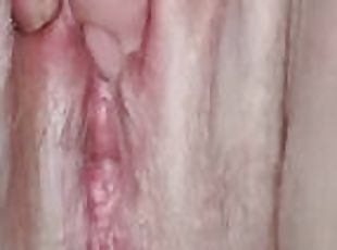 clitoris, masturbaatio, pillu-pussy, sormettaminen, mälli, tiukka, ajettu, valkoinen, märkä, pikkuinen-tiny