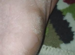 I cum, by mistake in my feets and clean it up