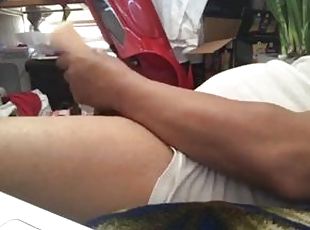 Extra small women getting fucked with big guys makes me masturbate