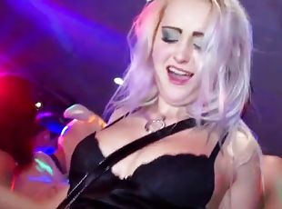 pesta, amatir, gambarvideo-porno-secara-eksplisit-dan-intens, seks-grup, eropa, mata-uang-euro, pengisapan