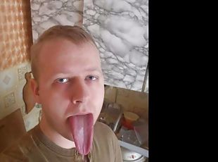 russe, femme, amateur, ejaculation-sur-le-corps, fellation-profonde, webcam