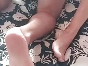An exciting penis massage ends with sex, the husband cannot stand one massage and accepts his wife in a good way and fucks her, who constantly asks...