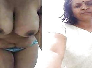 Exclusive- Horny Mature Bhabhi Showing Her Bo...
