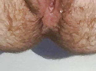 klitoris, plaukuotas, masturbavimasis, šlapninimasis, putytė, shemale, čiurkšlė, vokiečiai, bbw