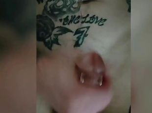 masturbation, amatör, cumshot, piercad, ensam, verklighet, tatuering