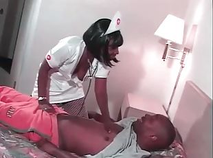 infirmière, fellation, ejaculation-sur-le-corps, ébène, hardcore, black, bout-a-bout
