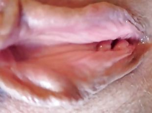 DEEP CREAMPIE DRAINS FROM MY PUSSY - POV amateur close-up fucking Queen of cream juices on big dick