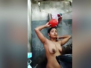 Sexy Desi Bhabhi Record Her Bathing Video For Lover
