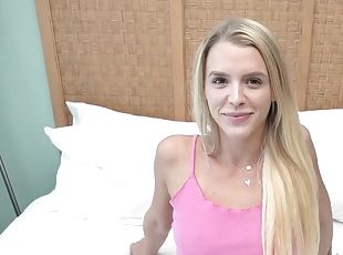 This sexy blonde brand new amateur gives a sloppy BJ