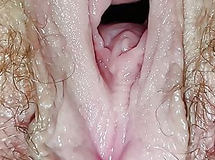 clitoride, vulve-pelose, masturbarsi, orgasmi, fichette, mogli, amatoriali, maturi, mammine-mature, video-casalinghi