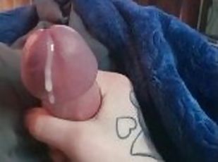 énorme, masturbation, orgasme, amateur, ejaculation-sur-le-corps, énorme-bite, ados, gay, maison, jeune-18