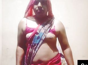 Sexy indian sonusissy navel show in pink dress 