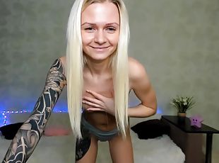 masturbavimasis, lieknas, blondinė, tatuiruotė