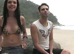 Andrey Andrade gets fucked by pretty shemale Laisa Lins at a beach