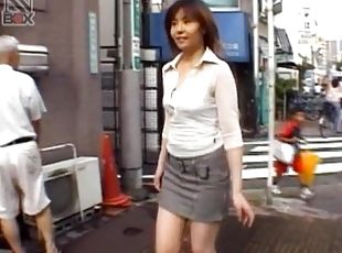 Asian amateur Shiori Kamiya gets into the van to masturbate