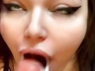 Fat Slut Doesn't Have Rent but Has a Mouth *Roleplay, No One Was Harmed in the Making of this Video*