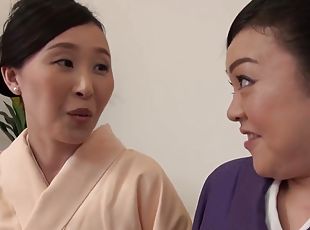 Passionate pussy licking between Uekawa Haruko and her friend