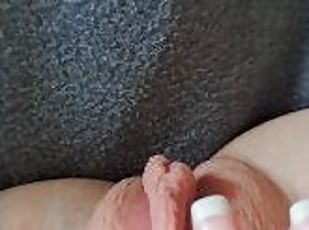masturbation, orgasme, chatte-pussy, doigtage, horny, serrée, rasé, humide