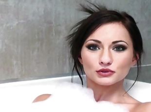 الاستحمام, سولو, جنس