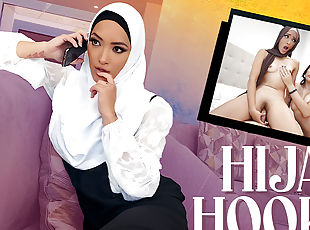 Nikki Knightly & Channy Crossfire & Allen Swift in Help From a Friend - HijabHookup