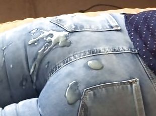 I find the stepmother resting with her jean down and I give her a big cumshot on her beautiful ass