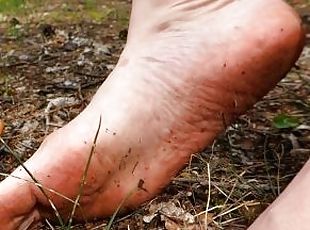 dirty feet outdoor - german foot fetish
