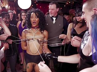 Dee Williams and her submissive sluts abused together in a BDSM orgy