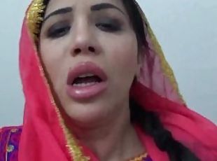Afghan Homemade Amateur Porn With Horny Big Ass Stepmom