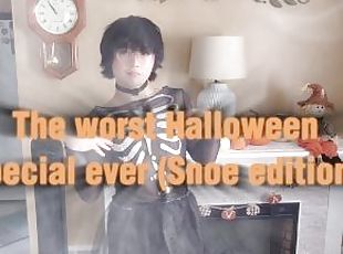 Femboy recreates the "Worst Halloween Special Ever